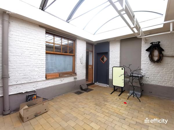 Maison 6 pièces - 345 m² Exclusivité efficity