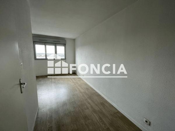 Location Studio 29.5 m² - 197 BD J.B. DE LA SALLE Rennes 35000