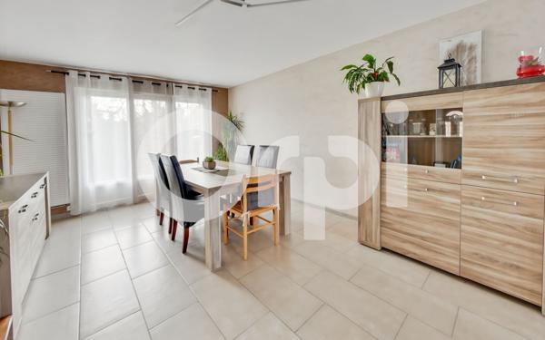 Maison à vendre    4 pièces • 90 m2 Saint-Mard