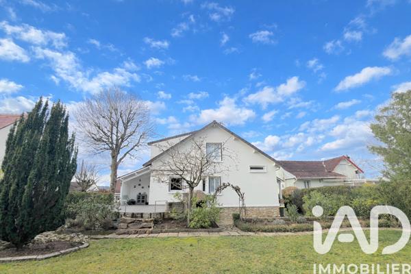 Maison à vendre 6 pièces 149 m² Sainte-Geneviève-des-Bois