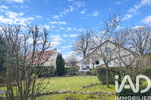 Maison à vendre 6 pièces 149 m² Sainte-Geneviève-des-Bois