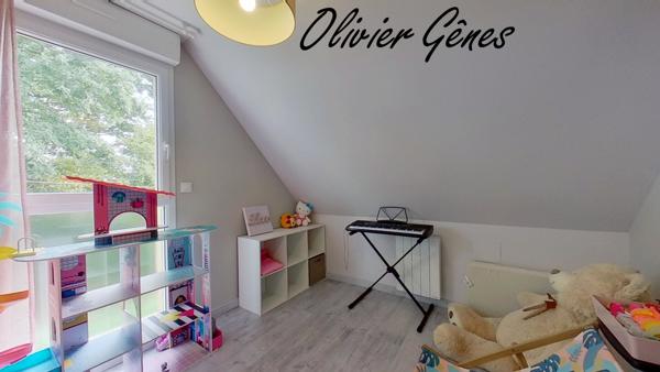 Aigne (72650) Aigné - Maison 6 pièces - 130 m² - 3 chambres - Garage et jardin