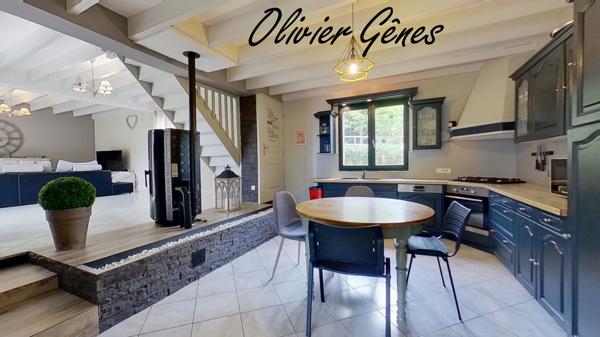 Aigne (72650) Aigné - Maison 6 pièces - 130 m² - 3 chambres - Garage et jardin