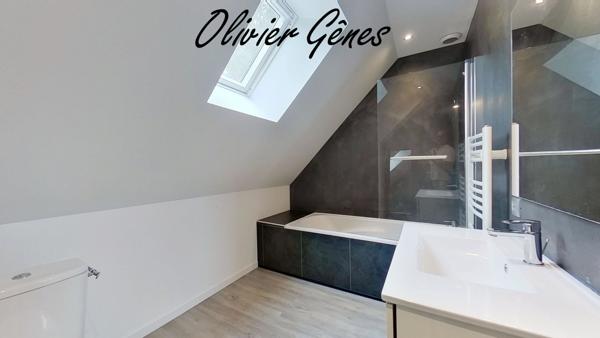 Aigne (72650) Aigné - Maison 6 pièces - 130 m² - 3 chambres - Garage et jardin