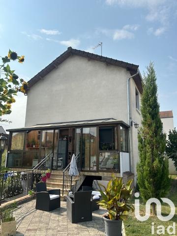 House for sale 5 rooms 102 m² Saint-Parres-aux-Tertres
