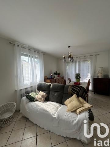 House for sale 5 rooms 102 m² Saint-Parres-aux-Tertres