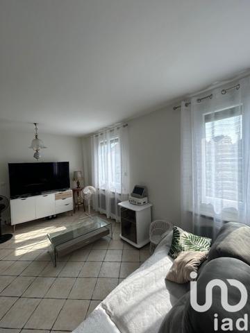 House for sale 5 rooms 102 m² Saint-Parres-aux-Tertres