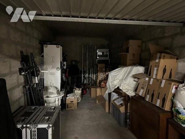 "INVESTISSEMENT" Appartement "loué", de type 3 pièces avec un box et un parking privatif 