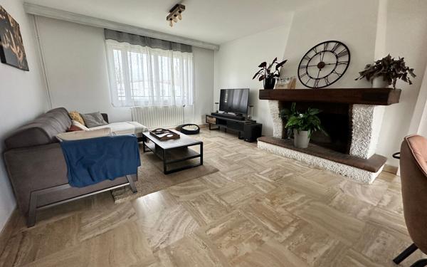 Maison à vendre    4 pièces •  Limoux