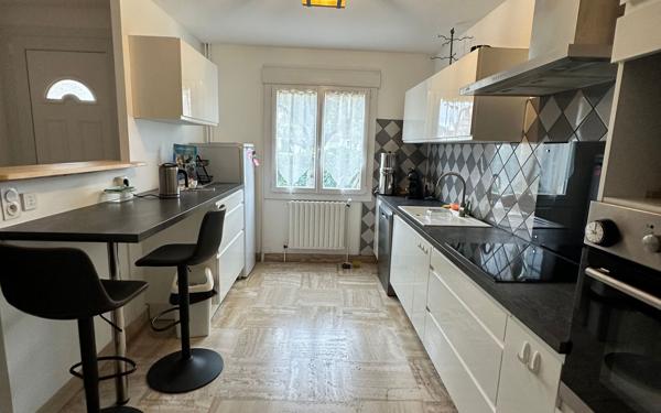 Maison à vendre    4 pièces •  Limoux