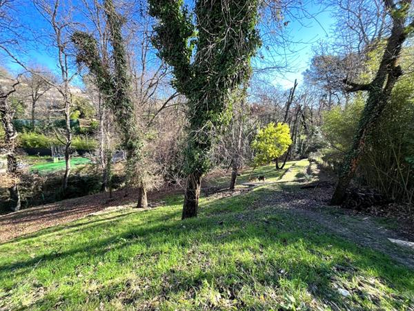 Villa La Gaude 6 pièces 240 m2 avec Piscine et jardin