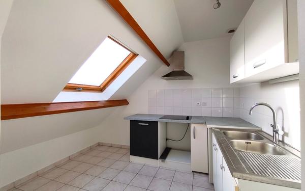 Appartement à vendre    2 pièces • 43 m2 Mézières-sur-Seine