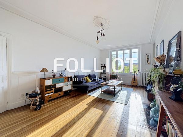 Maison de grand standing à vendre à Granville - 7 chambres, 192 m²