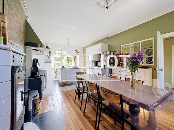 Maison de grand standing à vendre à Granville - 7 chambres, 192 m²