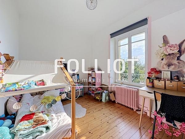 Maison de grand standing à vendre à Granville - 7 chambres, 192 m²