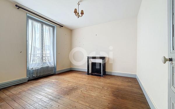 Maison à vendre    5 pièces • 117,85 m2 Vineuil-Saint-Firmin