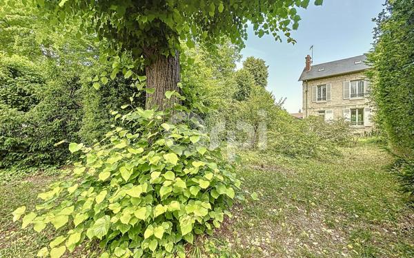 Maison à vendre    5 pièces • 117,85 m2 Vineuil-Saint-Firmin