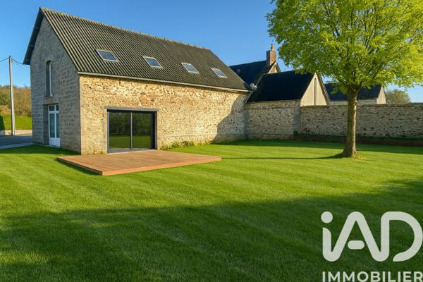 Maison à vendre 2 pièces 270 m² Bais