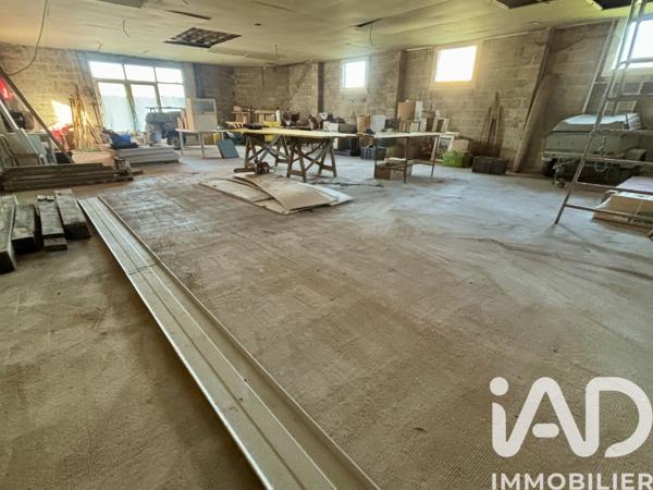 Maison à vendre 2 pièces 270 m² Bais