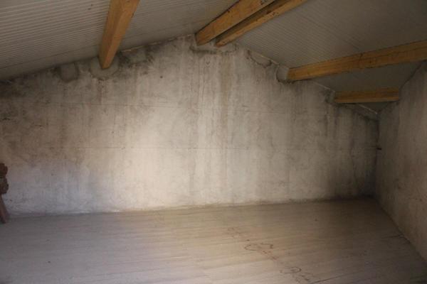 Maison Landos 6 pièce(s) 103 m2 garage, cour et atelier
