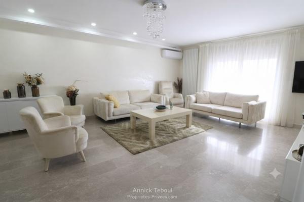 Villeurbanne Gratte-ciel - 122m² - T4Bis - Balcon 12m² - Suite Parentale - Cli:matisation - Garage