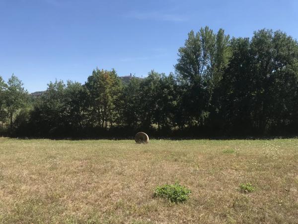 Terrain de 6360 m² avec vue