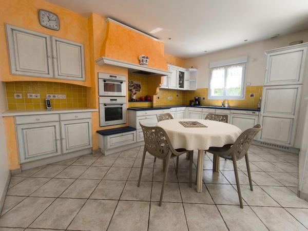 Pavillon contemporain de plain pied (2009) – 117 m² – Calme, lumière et sans vis-à-vis