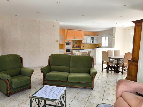 Pavillon contemporain de plain pied (2009) – 117 m² – Calme, lumière et sans vis-à-vis