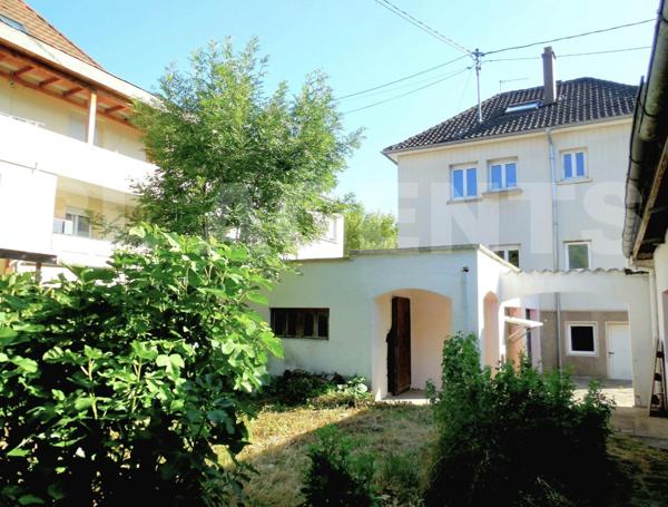 Rare à Illkirch maison avec 2 appartements + jardin