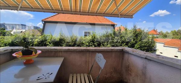 Rare à Illkirch maison avec 2 appartements + jardin