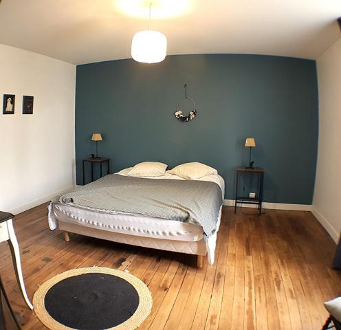 Maison de ville avec terrasse et jardinet