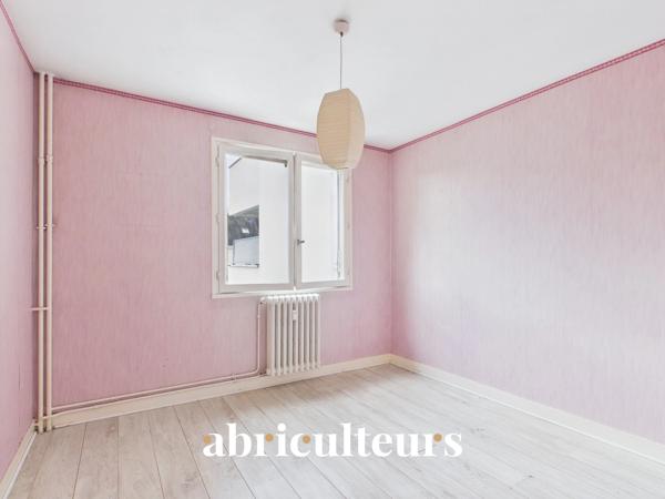 Appartement T2 lumineux avec terrasse et balcon Au cœur de Tours, quartier Salengro