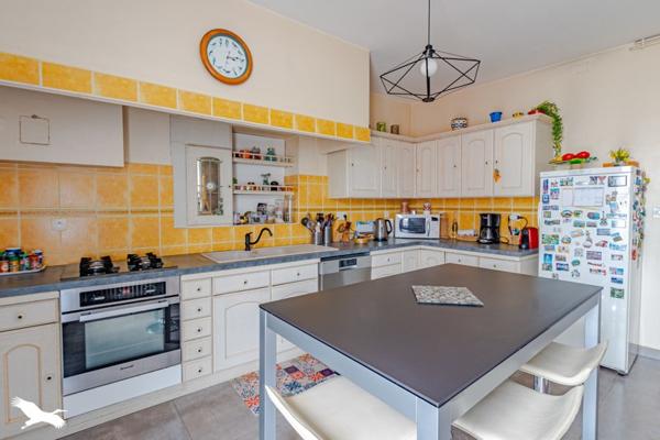 Maison à vendre 785 000 € Bordeaux 6 p 166 m² DPE B