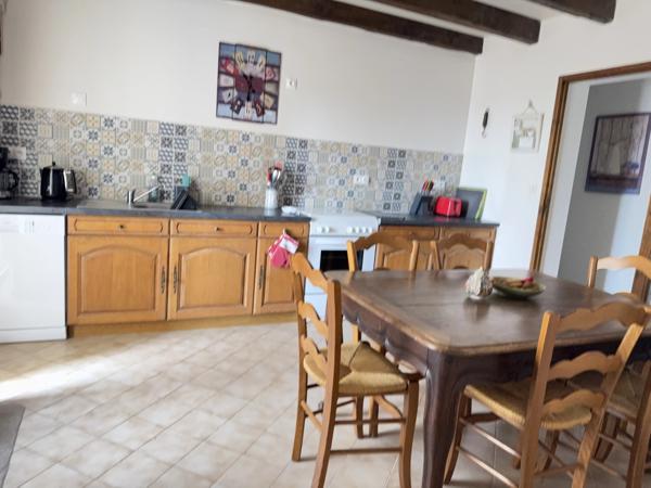 Belle maison de 3 ou 4 chambres et maison d'amis de 3 chambres dans un cadre exceptionnel