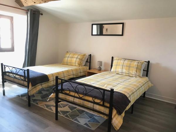 Belle maison de 3 ou 4 chambres et maison d'amis de 3 chambres dans un cadre exceptionnel