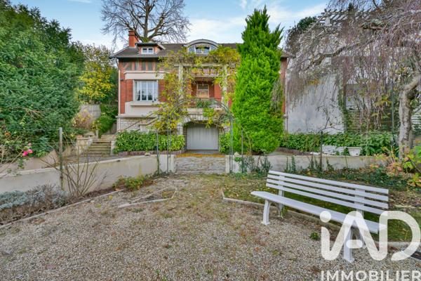 Maison à vendre 7 pièces 180 m² Ville-d'Avray