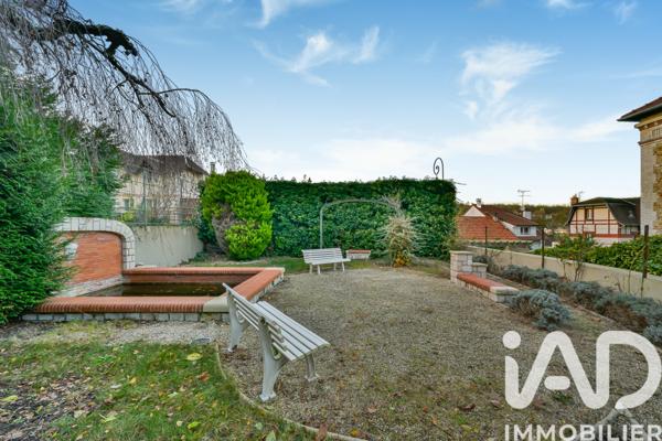 Maison à vendre 7 pièces 180 m² Ville-d'Avray