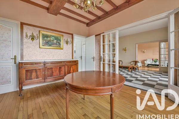 Maison à vendre 7 pièces 180 m² Ville-d'Avray