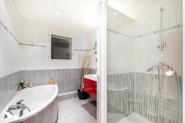 Maison à vendre |                                       Saint-Priest |                                        4 pièces  |  86 m²