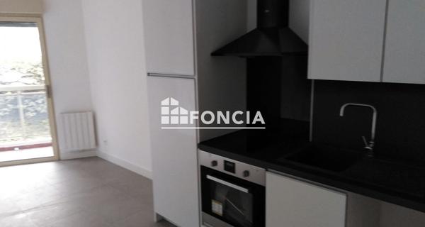 Location Studio 23.43 m² - Cannes 06400