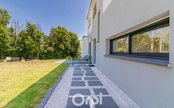 Maison à vendre    5 pièces • 150 m2 Carnac