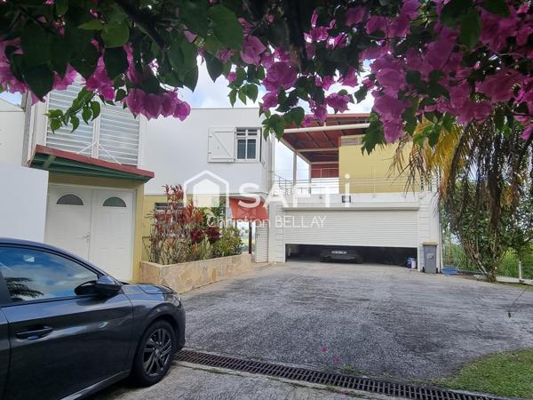 Villa sur la crête – maison d’architecte avec vue dégagée et cadre d’exception