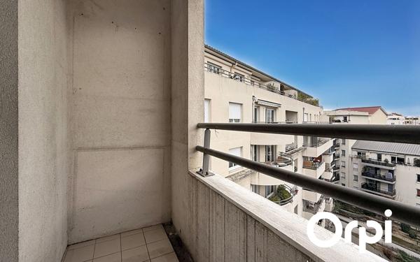 Appartement à vendre    4 pièces • 107,04 m2 Villeurbanne
