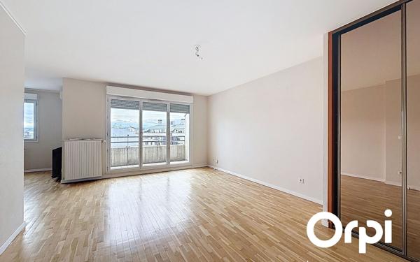 Appartement à vendre    4 pièces • 107,04 m2 Villeurbanne