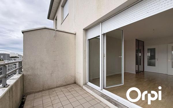 Appartement à vendre    4 pièces • 107,04 m2 Villeurbanne