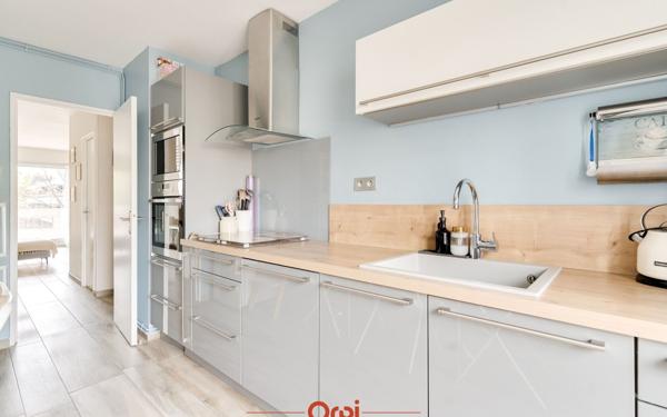 Appartement à vendre    3 pièces •  Marseille 12