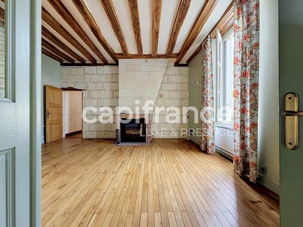Appartement 167 m2 avec rez-de-jardin et parking, tout proche de Tours