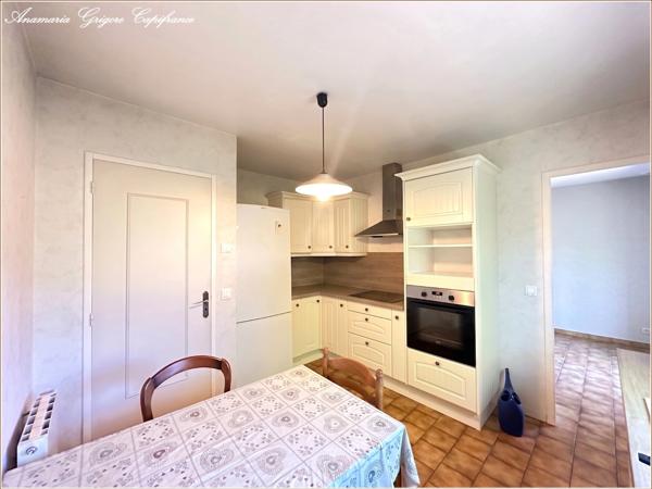Courville-Sur-Eure - Lancey - maison de plain pied, 90 m², 3 chambres, garage, terrain 492 m²