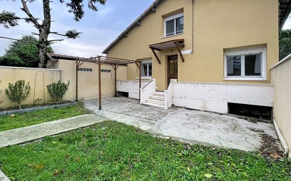 Appartement à louer    2 pièces • 53 m2 Bourg-lès-Valence