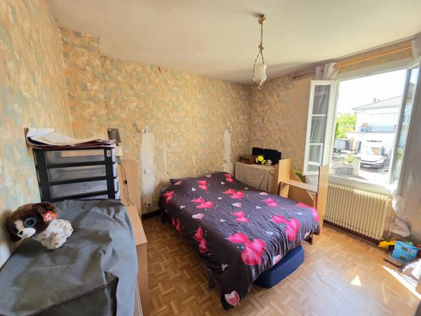 Maison en pierre avec jardin et terrasse à Nérac , Lot et Garonne